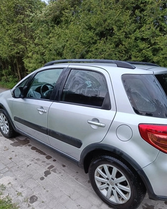 Suzuki SX4 cena 32000 przebieg: 188042, rok produkcji 2012 z Sieradz małe 67